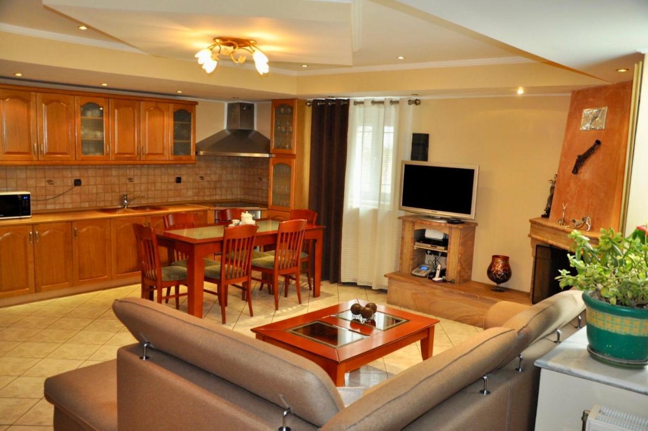 Villa Aivazidis House à Kallirákhi Extérieur photo